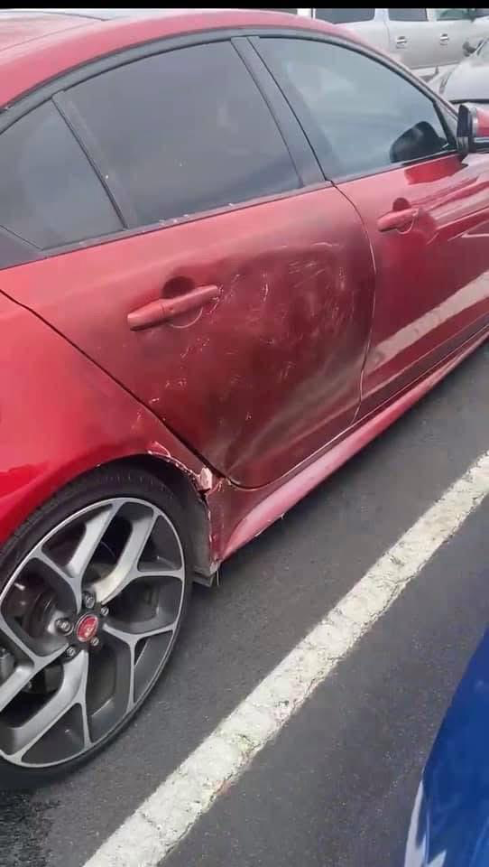 Jaguar XE — Side Damage Repair before repair
